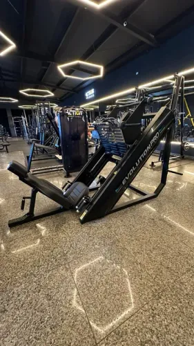 M- Leg Press 45 Profissional E Equipamentos Para Academia - Informações Pelo WhatsApp