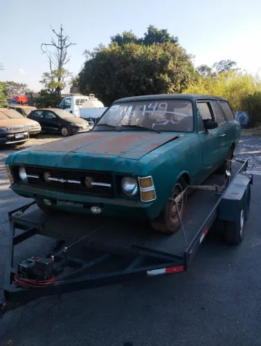 OPALA CARAVAN 1975 4CIL SUCATA PARA PEÇAS