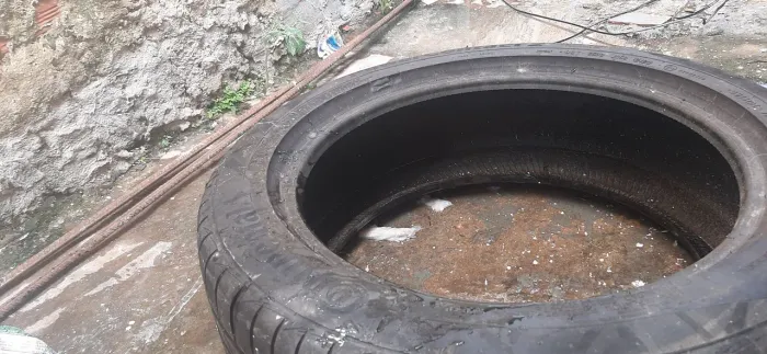 PneuAro 16 semi novo 