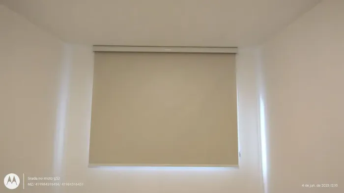Persiana Rolô Bege para Decoração de Ambientes
