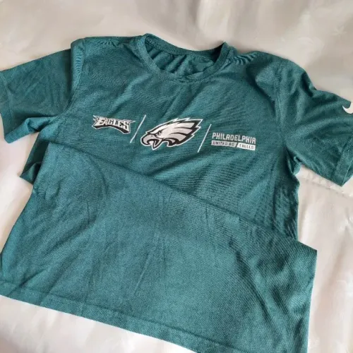 Camiseta  Nike Tee Philadelphia Eagles Tam P Cor Verde usada em estado de nova