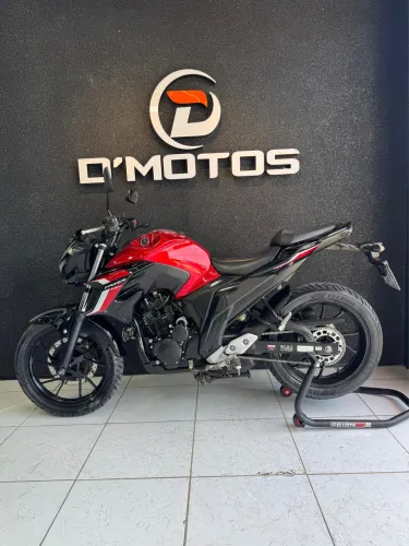 YAMAHA FZ25 - 2024 - EXTRA! 