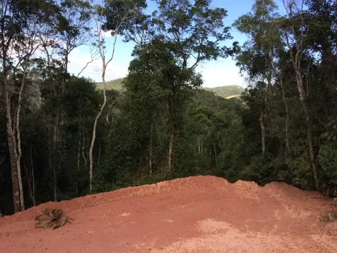 Terreno em Paraju, Domingos Martins, 2.000 m²