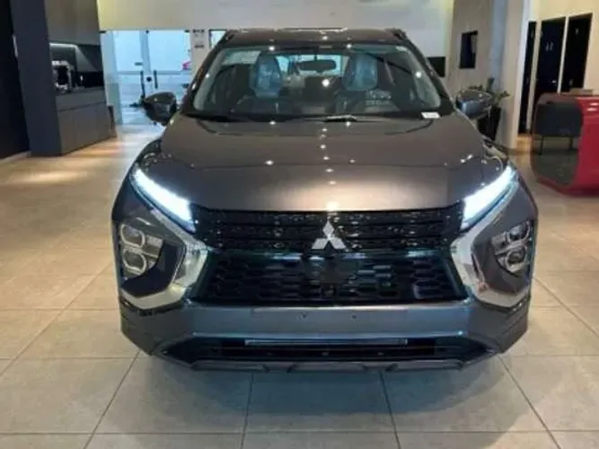 Mitsubishi Eclipse Cross HPE 1.5 16V 165cv AUT 2026