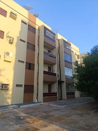 Vendo apto reformado zona sul