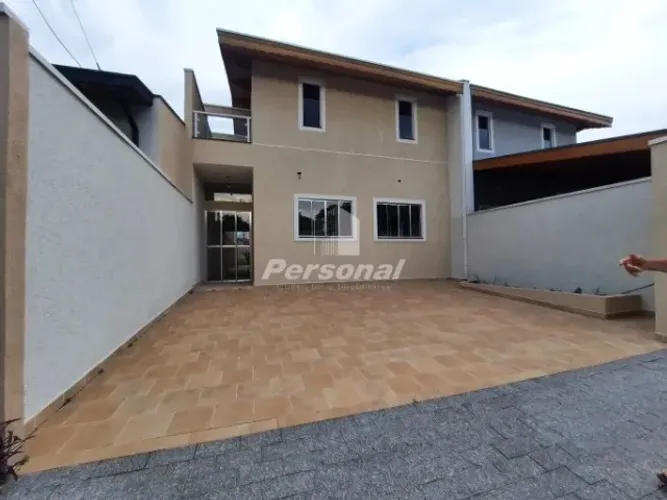 Oportunidade Casa 3 dormitórios sendo 1 suite Cond Parque Esperança