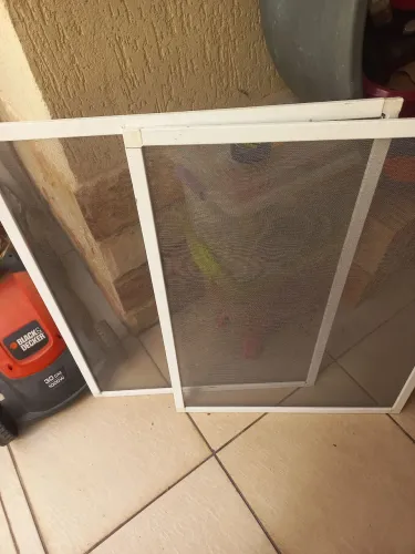Tela mosquiteiro com moldura