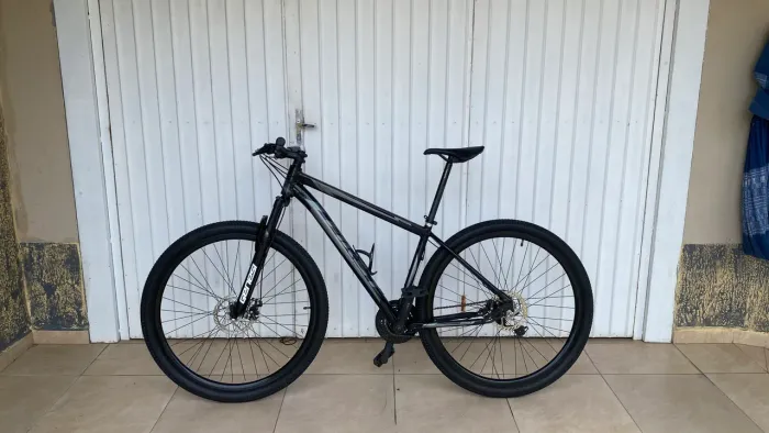 First Smitt Tamanho 17.5