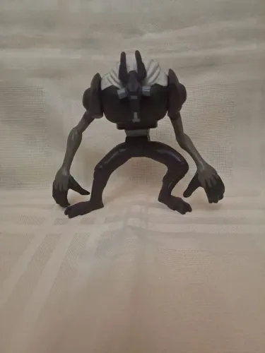 Boneco mutante Rex McDonald's 