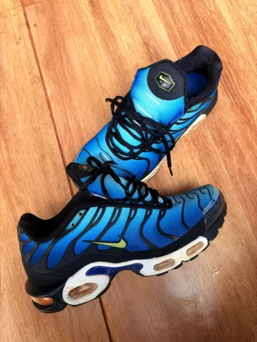 Hyper blue 2018