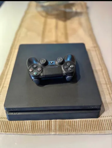 Ps4 slim 1tb