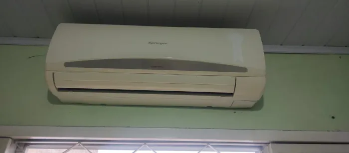 Ar condicionado 9.000 BTUs 500,00
