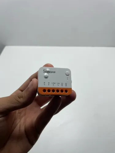 Interruptor Inteligente Sonoff Basic R2 Wi-Fi 10A/16A