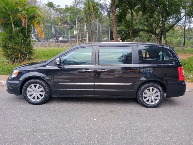 Chrysler Town & Country Limited 3.8 /3.6 V6 Aut. 2014