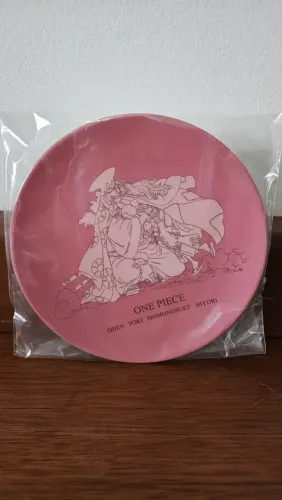 Prato One Piece Colecionável Do Japão - Modelo Vermelho: Oden, Toki, Mononosuke, Hiyori