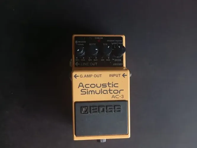 Pedal Boss Ac-3 Acoustic Simulator (Usado)