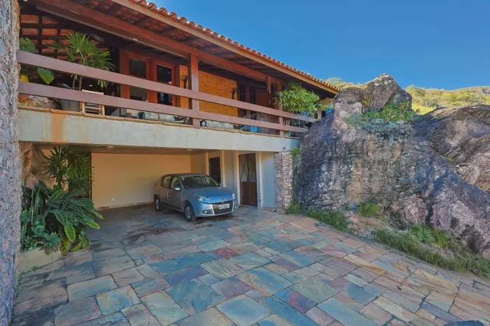 Casa à Venda - Mangabeiras, 4 Quartos, 404 m2