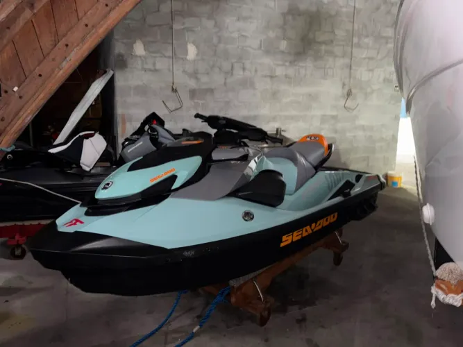 Jetski Seadoo Wake 170 Ano 2024