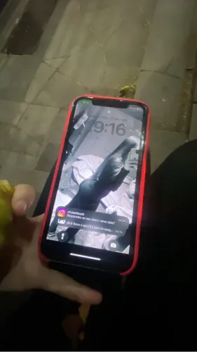 iPhone XR 