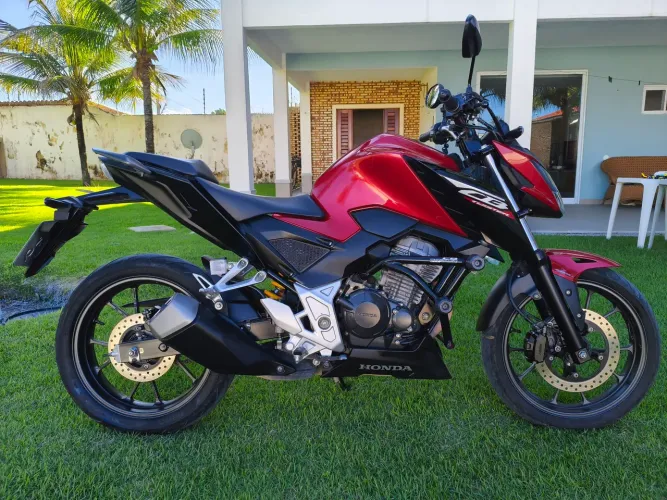 Honda CB 300F Twister 2024/2025 ABS