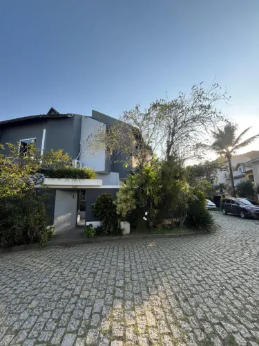 IVS IMOBILIARIA VENDE TRIPLEX EM VARGEM PEQUENA