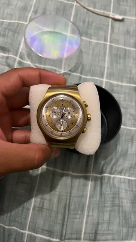 Swatch pirâmide
