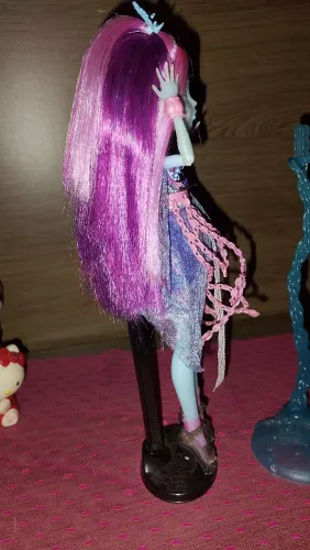 Kiyomi monster high