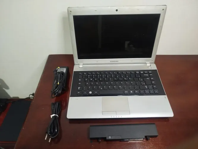 Notebook Samsung RV415 em bom estado (ideal para estudos/trabalhos)