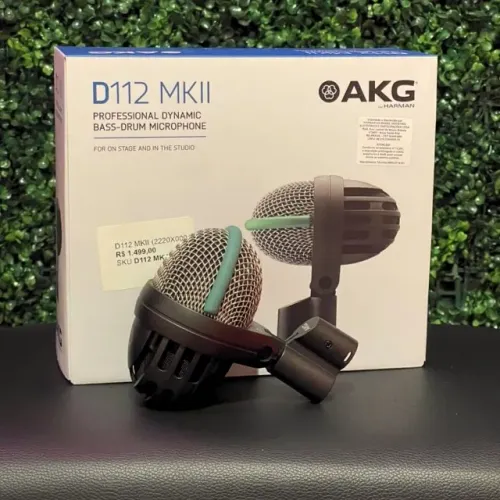 Microfone Dinâmico Bass-Drum AKG D112 MKII