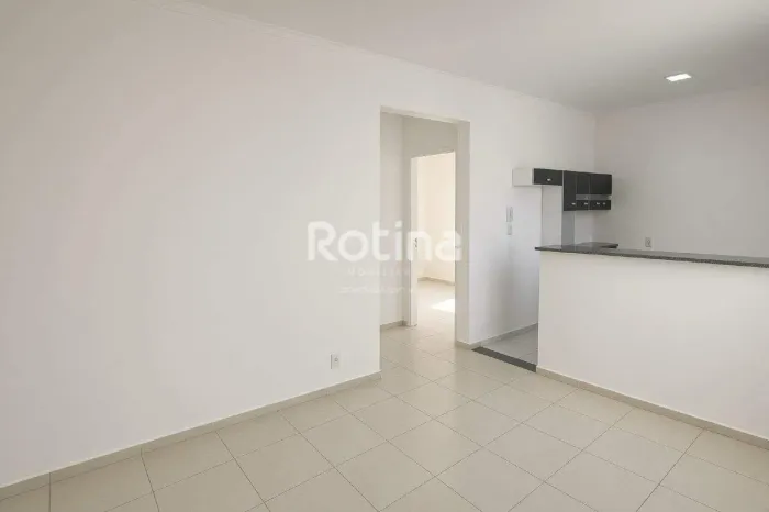 Apartamento à venda, 2 quartos, Chacaras Tubalina e Quartel - Uberlândia/MG - Rotina Imobi