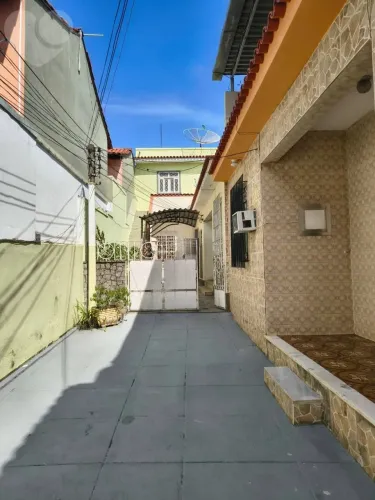 Casa de Vila excelente localização