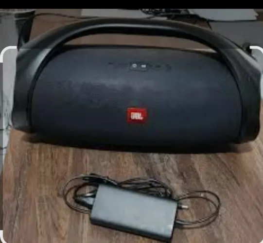 Caixa de som jbl original bombox 1