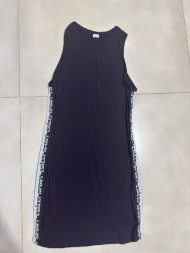 Vestido Colcci Sport, usado apenas uma vez, canelado, não é transparente
