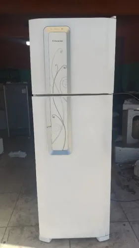 Geladeira Electrolux frosfree