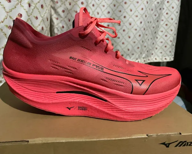 Mizuno Wave Rebellion Pro 2 - 46