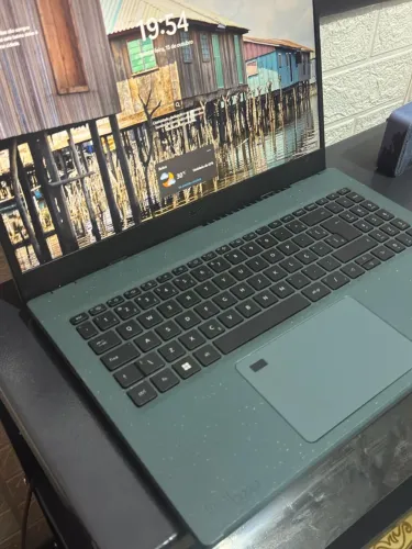 Vendo Notebook Acer Aspire Vero