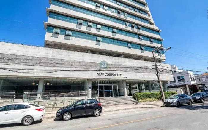 Alugo apartamento mobiliado e planejado, com 01 quarto, 01 vaga de garagem, a poucos passo