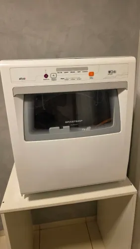 Máquina de Lavar Louça + Suporte