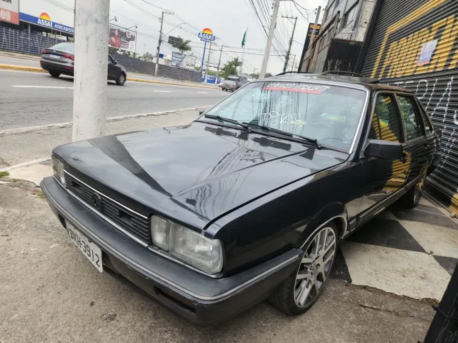 Volkswagen Santana Glsi / GLS 1.8/ 2.0 (álcool) 1990