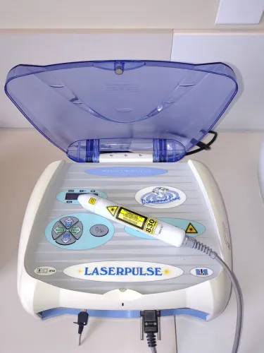 8 Ibramed Diamond Line - Laserterapia 830nm