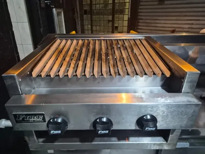 churrasqueira char broil semi nova