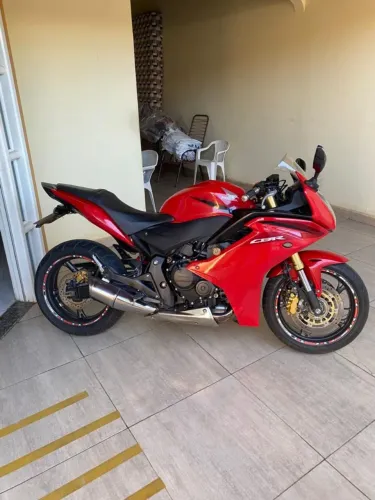 Cbr 600 hornet 2014