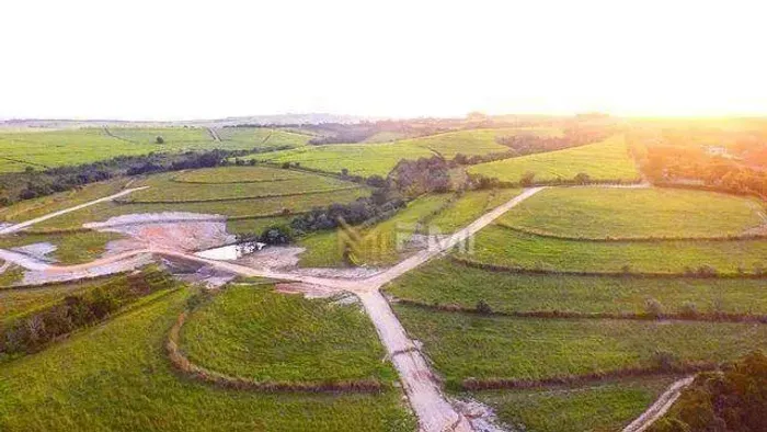 Sítio à venda, 20000 m² por R$ 800.000,00 - Elias Fausto - Elias Fausto/SP