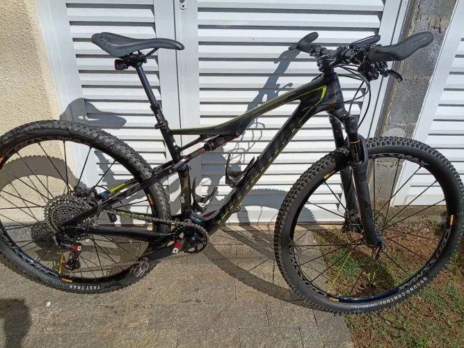 Specialized Epic M - XO/ Sid/ Mavic carbon