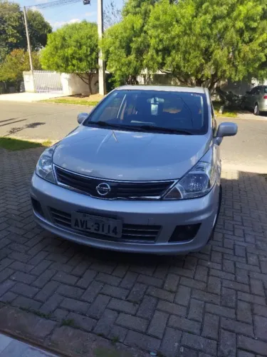 Nissan Tiida SL 1.8/1.8 Flex 16V Aut. 2012