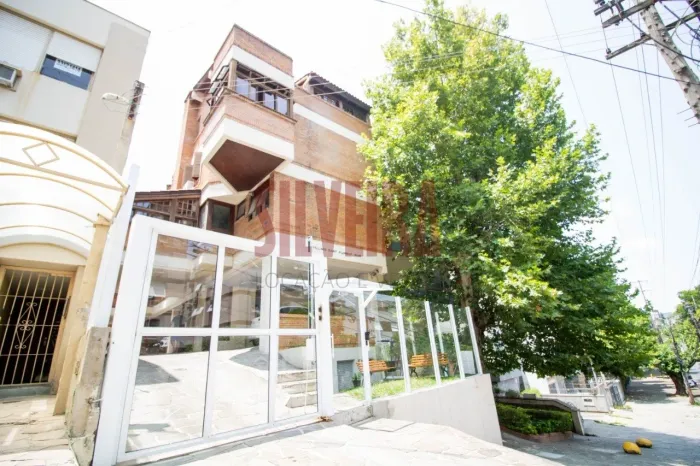 Casa em condomínio Bela Vista