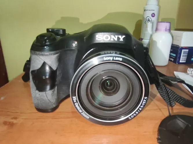 Vendo câmera semi profissional Sony