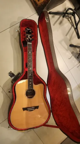 Violão Juninho Afram com case novo com garantia e lacrado