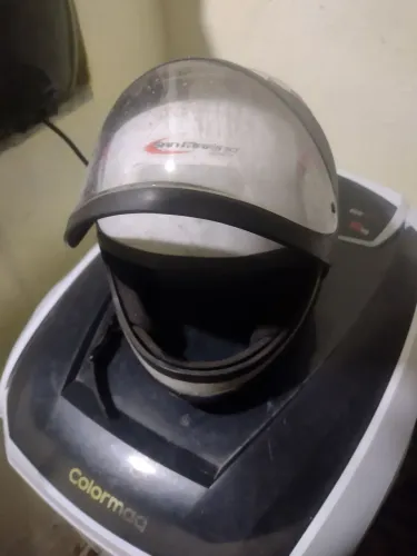 Capacete