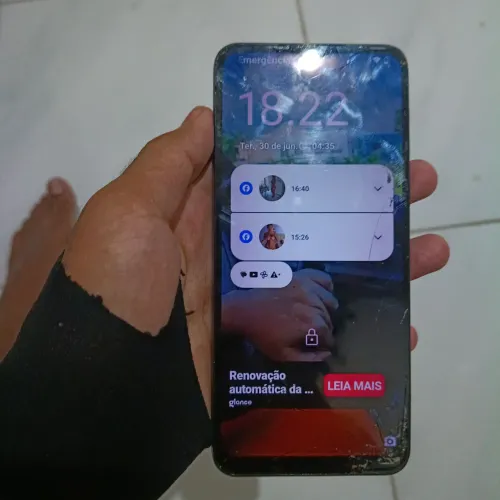 moto e13